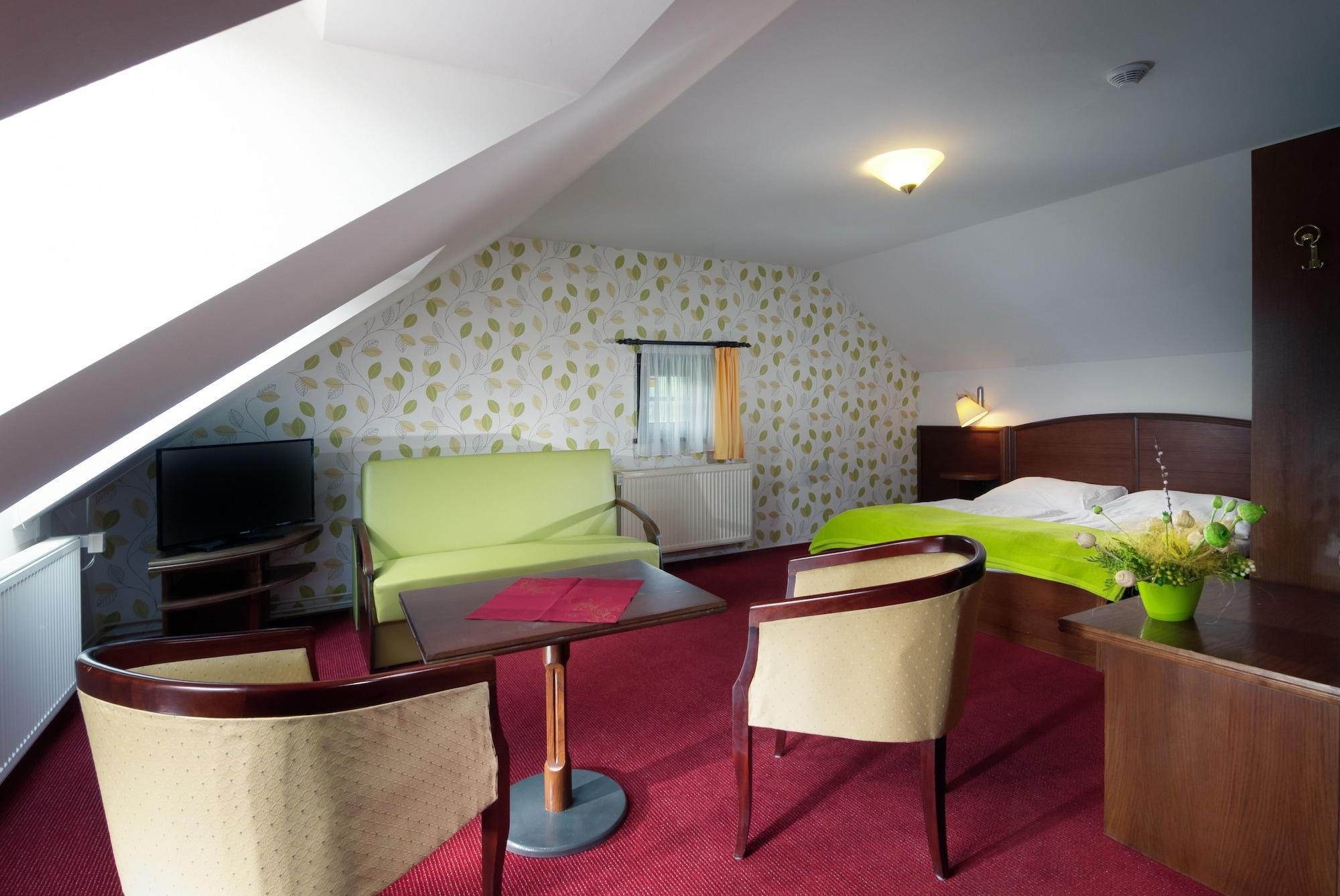 Hotel Start Spindleruv Mlyn Bagian luar foto