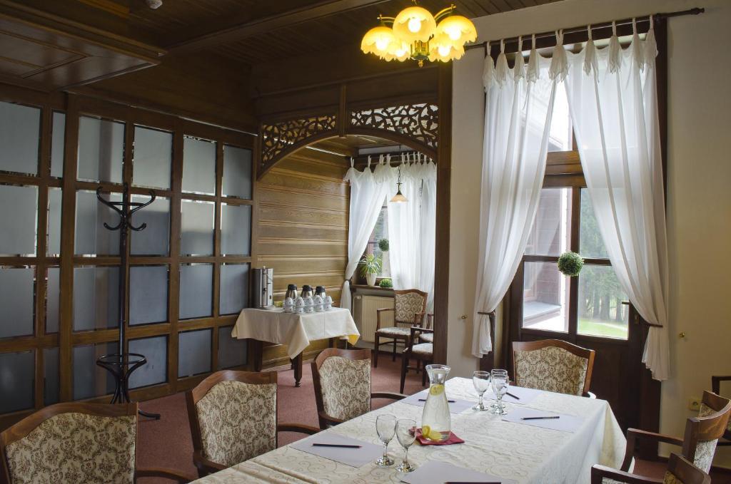 Hotel Start Spindleruv Mlyn Bagian luar foto