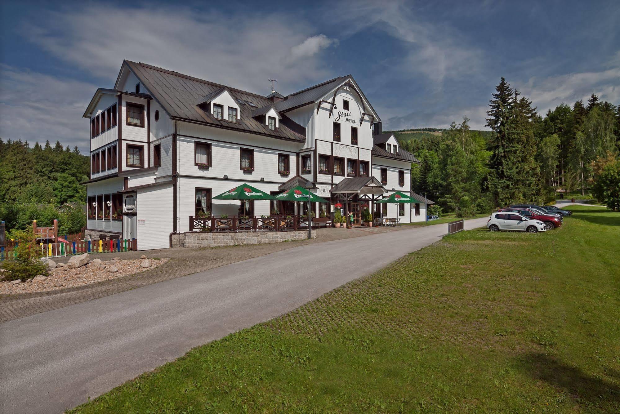 Hotel Start Spindleruv Mlyn Bagian luar foto