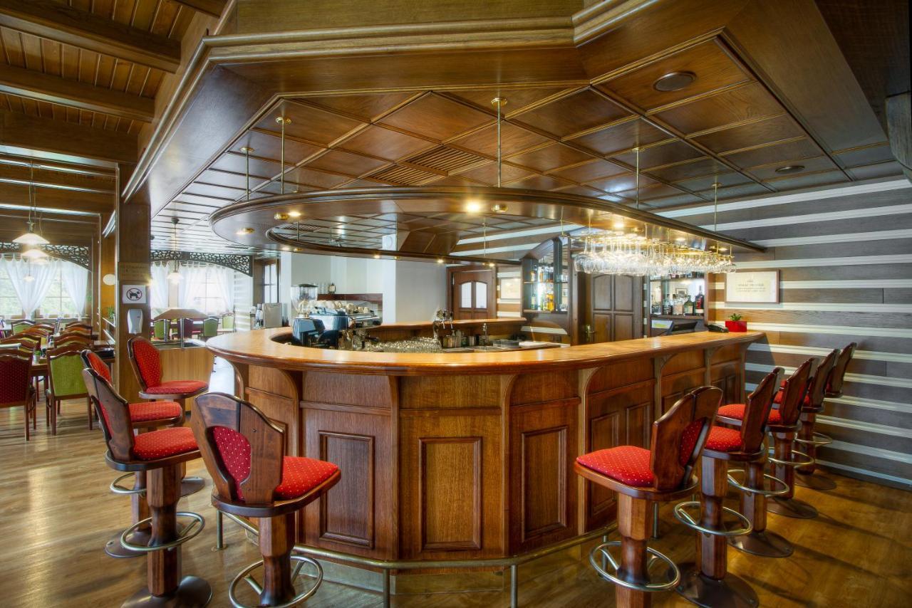 Hotel Start Spindleruv Mlyn Bagian luar foto
